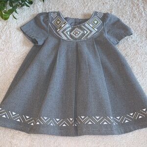 Tahari Baby 24M Gray White & Gold Detail Dress EUC